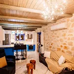 Rosemarie - Luxurious With Pool Just Steps Away From The Sea By Mana Gers Vila Psarou (Zakynthos)