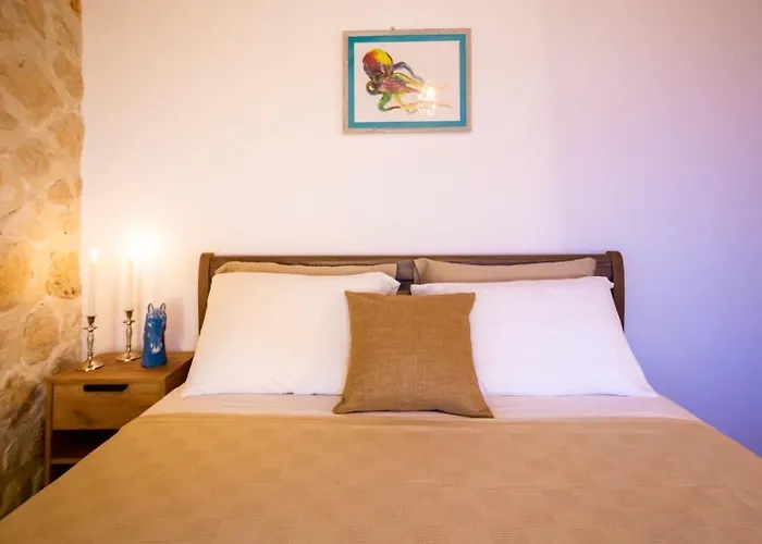 Rosemarie - Luxurious With Pool Just Steps Away From The Sea By Mana Gers Psarou (Zakynthos)