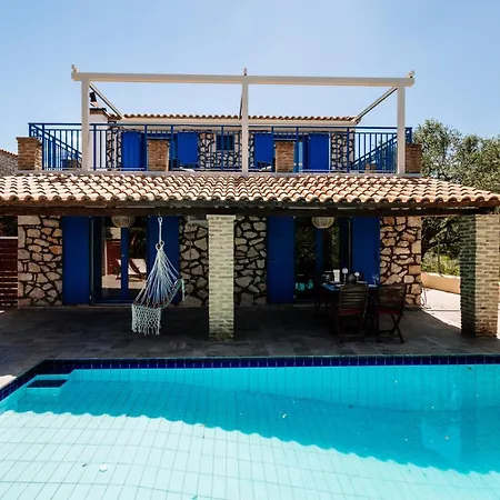 Rosemarie - Luxurious With Pool Just Steps Away From The Sea By Mana Gers * Psarou (Zakynthos)