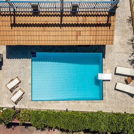 Villa Rosemarie - Luxurious With Pool Just Steps Away From The Sea By Mana Gers *